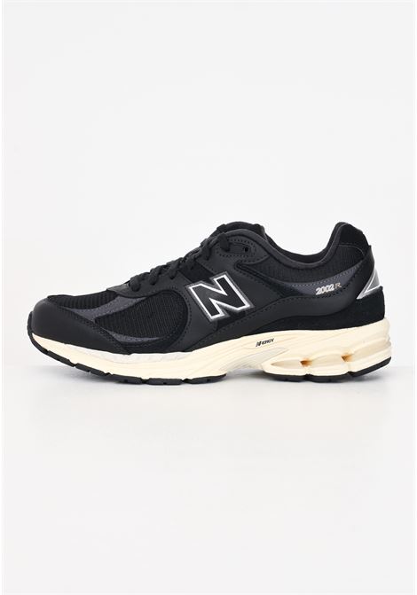 Sneakers nere per uomo e donna modello 2002R NEW BALANCE | M2002RIB.